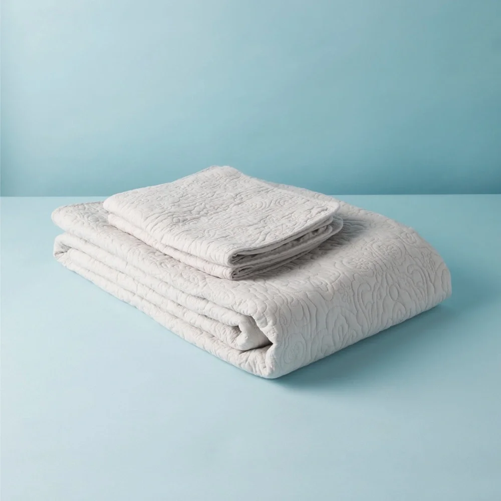 🎉LAST PIECE🎉TAHARI HOME Embroidered Floral Quilt Set‎